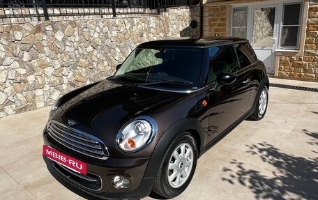 MINI Hatch, 2010 год, 900 000 рублей, 9 фотография