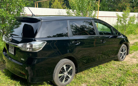 Toyota Wish II, 2013 год, 1 560 000 рублей, 5 фотография