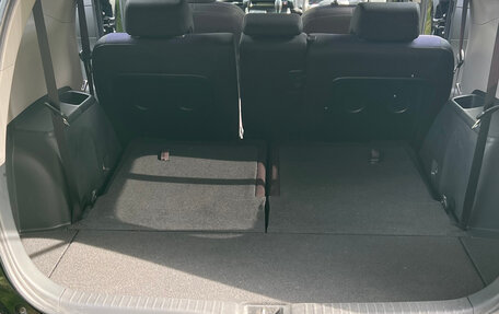 Toyota Wish II, 2013 год, 1 560 000 рублей, 16 фотография