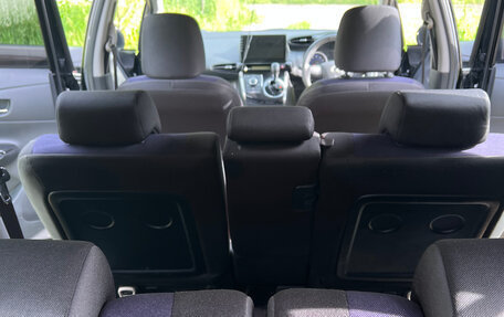 Toyota Wish II, 2013 год, 1 560 000 рублей, 11 фотография