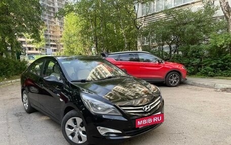 Hyundai Solaris II рестайлинг, 2015 год, 830 000 рублей, 8 фотография