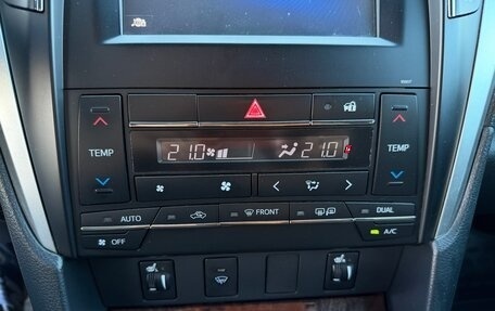 Toyota Camry, 2017 год, 1 980 000 рублей, 14 фотография