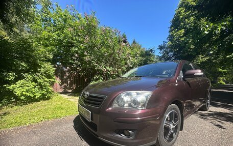 Toyota Avensis III рестайлинг, 2008 год, 880 000 рублей, 4 фотография