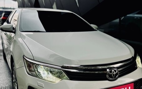 Toyota Camry, 2015 год, 2 100 000 рублей, 2 фотография