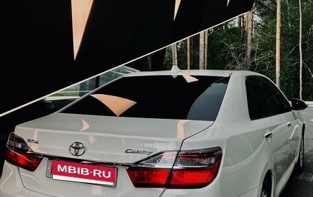 Toyota Camry, 2015 год, 2 100 000 рублей, 5 фотография