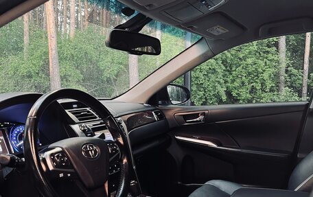 Toyota Camry, 2015 год, 2 100 000 рублей, 16 фотография