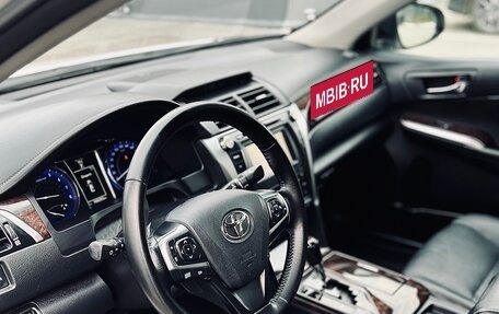 Toyota Camry, 2015 год, 2 100 000 рублей, 35 фотография