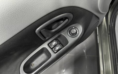 Renault Symbol, 2008 год, 445 000 рублей, 18 фотография