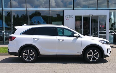 KIA Sorento III Prime рестайлинг, 2018 год, 2 990 000 рублей, 4 фотография