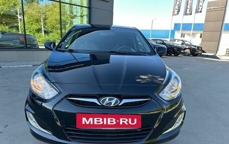 Hyundai Solaris II рестайлинг, 2013 год, 749 000 рублей, 3 фотография