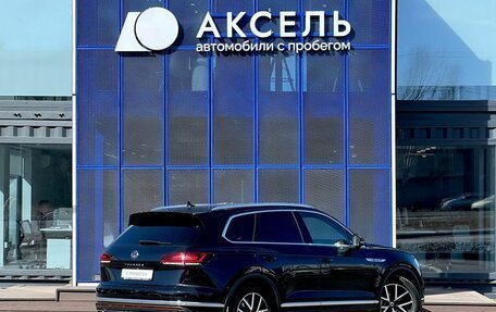 Volkswagen Touareg III, 2021 год, 5 299 000 рублей, 5 фотография