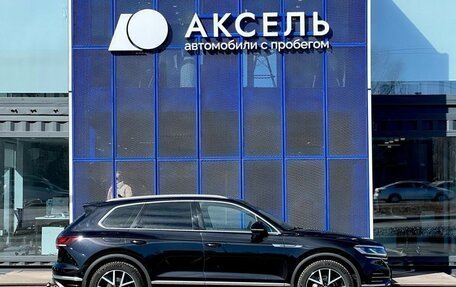 Volkswagen Touareg III, 2021 год, 5 299 000 рублей, 4 фотография