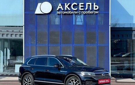 Volkswagen Touareg III, 2021 год, 5 299 000 рублей, 3 фотография