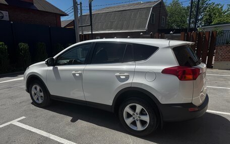 Toyota RAV4, 2013 год, 2 000 000 рублей, 5 фотография
