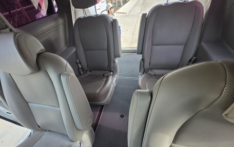 KIA Carnival III, 2019 год, 2 800 000 рублей, 16 фотография