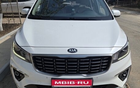 KIA Carnival III, 2019 год, 2 800 000 рублей, 18 фотография