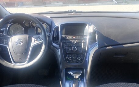 Opel Astra J, 2012 год, 900 000 рублей, 13 фотография