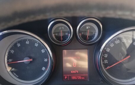 Opel Astra J, 2012 год, 900 000 рублей, 18 фотография