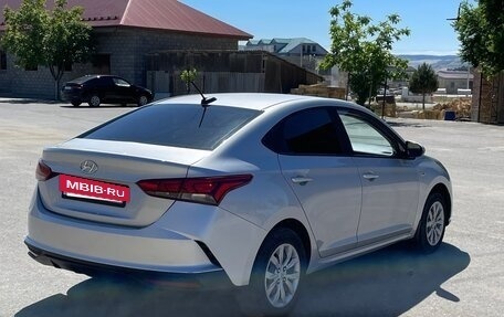 Hyundai Solaris II рестайлинг, 2020 год, 985 000 рублей, 7 фотография