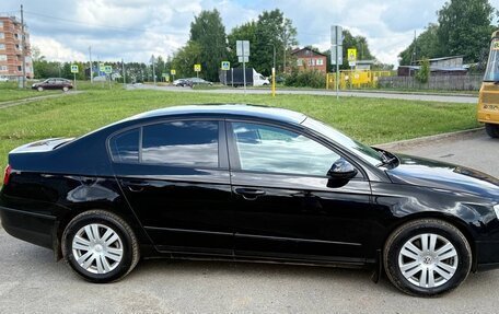 Volkswagen Passat B6, 2005 год, 510 000 рублей, 2 фотография