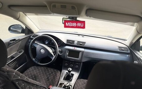 Volkswagen Passat B6, 2005 год, 510 000 рублей, 8 фотография
