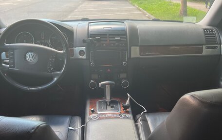 Volkswagen Touareg III, 2008 год, 1 250 000 рублей, 8 фотография