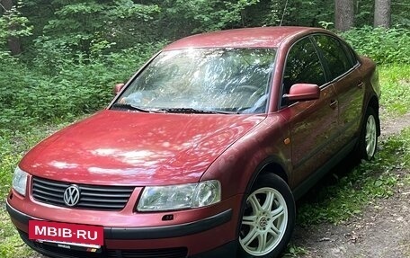 Volkswagen Passat B5+ рестайлинг, 1997 год, 380 000 рублей, 2 фотография