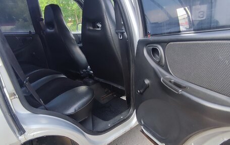 Chevrolet Niva I рестайлинг, 2002 год, 449 000 рублей, 6 фотография