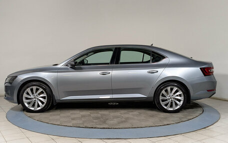Skoda Superb III рестайлинг, 2018 год, 1 844 900 рублей, 5 фотография