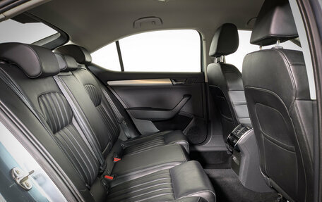Skoda Superb III рестайлинг, 2018 год, 1 844 900 рублей, 13 фотография