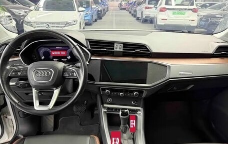 Audi Q3, 2022 год, 1 879 000 рублей, 7 фотография