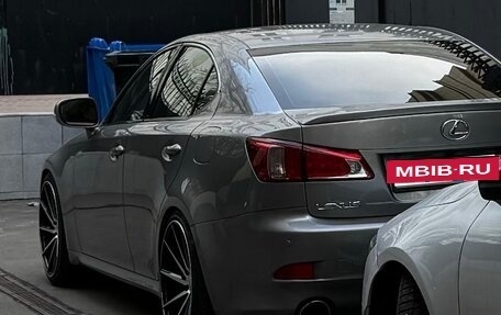 Lexus IS II рестайлинг 2, 2011 год, 1 790 000 рублей, 2 фотография