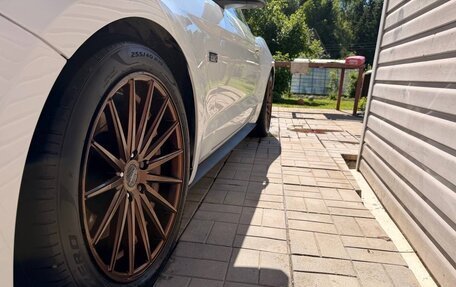 Ford Mustang VI рестайлинг, 2019 год, 4 200 000 рублей, 6 фотография