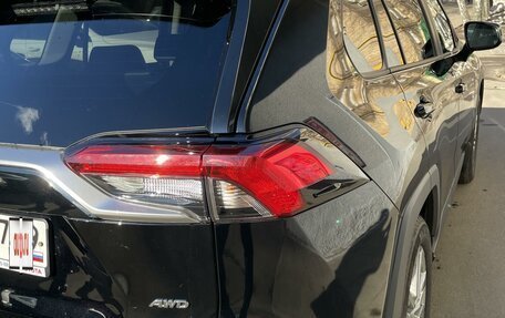Toyota RAV4, 2020 год, 3 100 000 рублей, 6 фотография