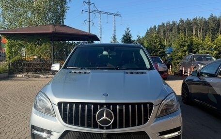 Mercedes-Benz M-Класс, 2013 год, 2 800 000 рублей, 3 фотография