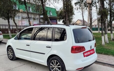 Volkswagen Touran III, 2014 год, 749 000 рублей, 7 фотография