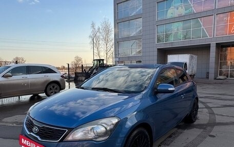 KIA cee'd I рестайлинг, 2011 год, 650 000 рублей, 15 фотография