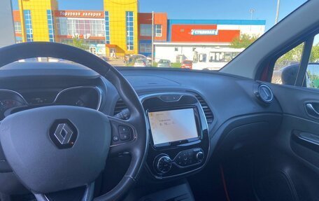 Renault Kaptur I рестайлинг, 2020 год, 1 720 000 рублей, 24 фотография