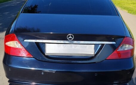Mercedes-Benz CLS, 2005 год, 700 000 рублей, 1 фотография