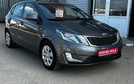KIA Rio III рестайлинг, 2013 год, 730 000 рублей, 1 фотография