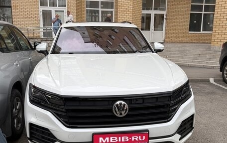 Volkswagen Touareg III, 2019 год, 5 250 000 рублей, 1 фотография