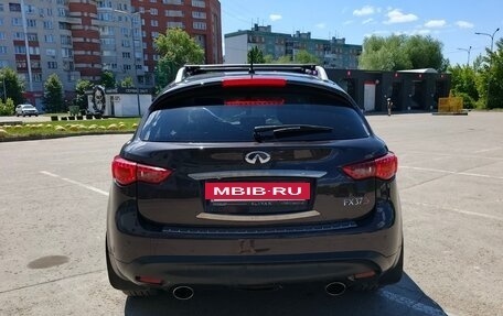 Infiniti FX II, 2011 год, 2 470 000 рублей, 4 фотография