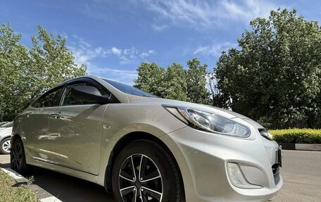 Hyundai Solaris II рестайлинг, 2013 год, 780 000 рублей, 7 фотография