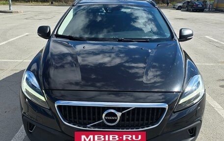 Volvo V40 Cross Country I, 2017 год, 1 311 000 рублей, 4 фотография