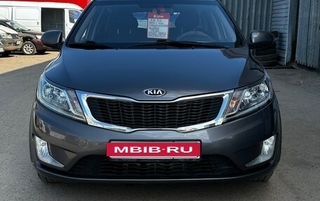 KIA Rio III рестайлинг, 2013 год, 730 000 рублей, 3 фотография