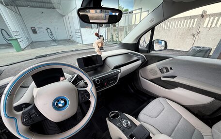 BMW i3 I01 рестайлинг, 2014 год, 1 600 000 рублей, 12 фотография