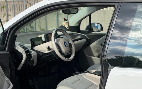 BMW i3 I01 рестайлинг, 2014 год, 1 600 000 рублей, 17 фотография