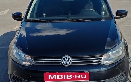 Volkswagen Polo VI (EU Market), 2011 год, 720 000 рублей, 2 фотография