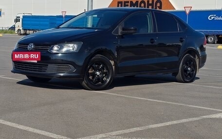 Volkswagen Polo VI (EU Market), 2011 год, 720 000 рублей, 4 фотография