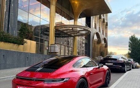 Porsche 911, 2022 год, 18 500 000 рублей, 17 фотография